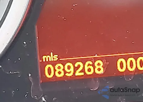 2011 BMW M3 z USA, uszkodzony, nr VIN WBSKG9C55BE797442